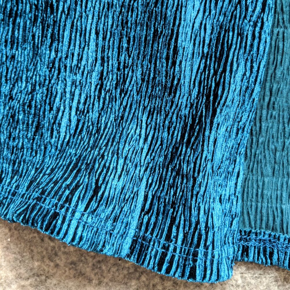 Earthbound Trading Co Teal Velvet Vest Kimono - Picture 5 of 7